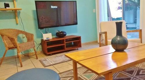 Apartamento 2 Br 2 Bath, Downtown Ground Level.