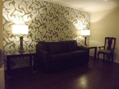 Hotel Santa Rosa Suites