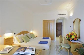 Hotel Tramonto D'oro