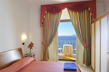 Hotel Tramonto D'oro