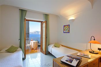 Hotel Tramonto D'oro
