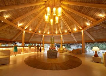 Hotel Maribago Blue Water