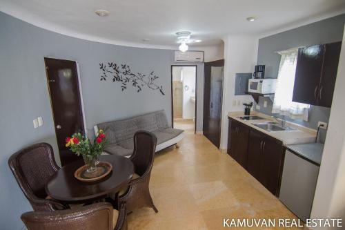 Apartamentos Blue Palms By Kamuvan