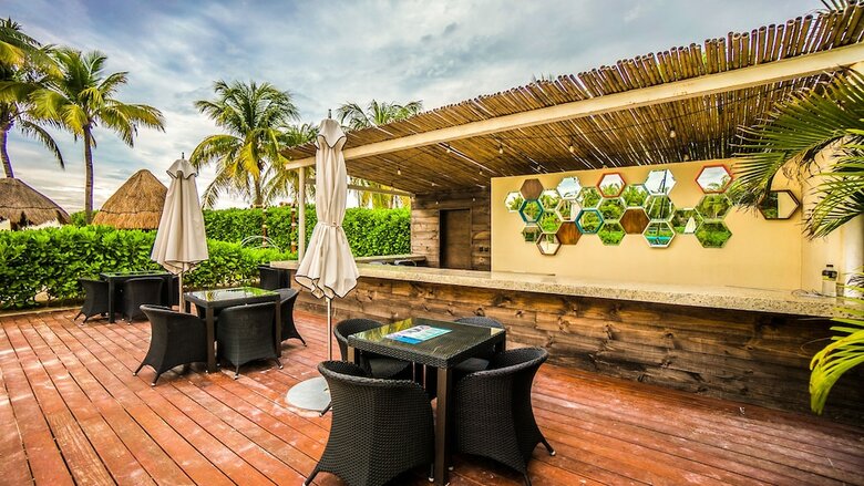 Apartamento The Elements Oceanfront & Beachside Condo Hotel