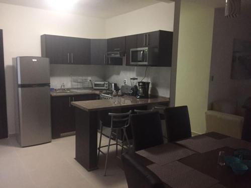 Best Value 3 Bedroom Apartment At Playa Del Carmen