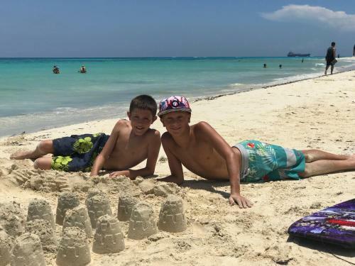 Casa Blanca Vacation Home Rental