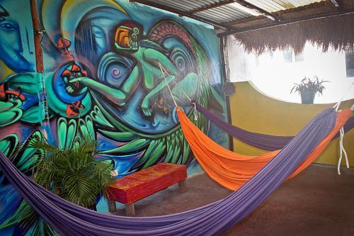 Tres Mundos Hostel