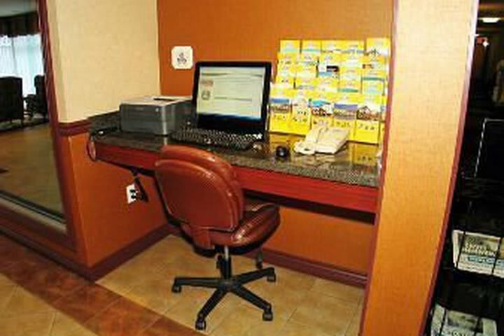 Hotel Days Inn And Suites - Langley