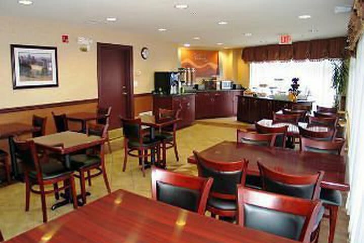 Hotel Days Inn And Suites - Langley