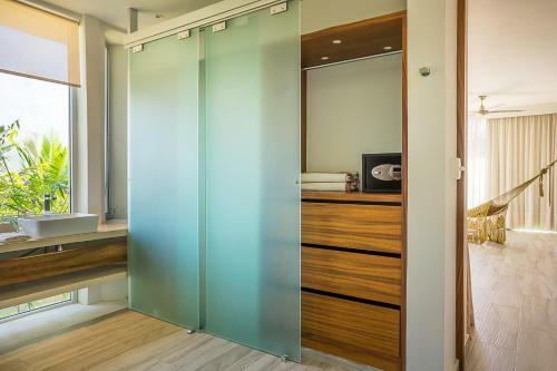 Leisure Canal 20mbps Private Villa
