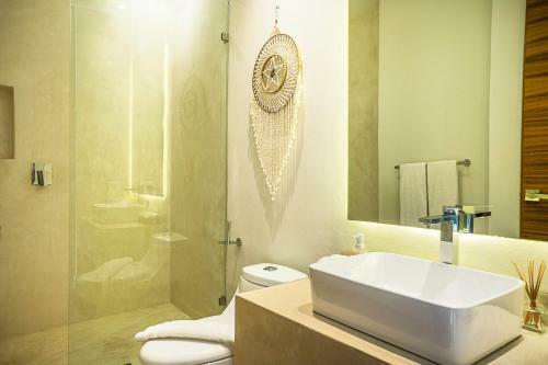 Leisure Canal 20mbps Private Villa