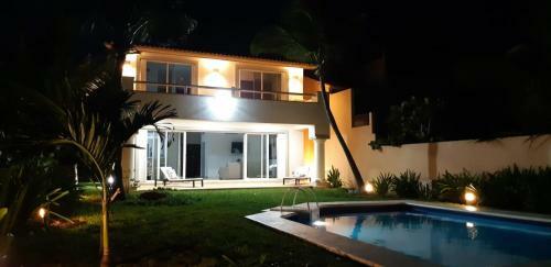 Bed & Breakfast Villa Susana - Beach Front House