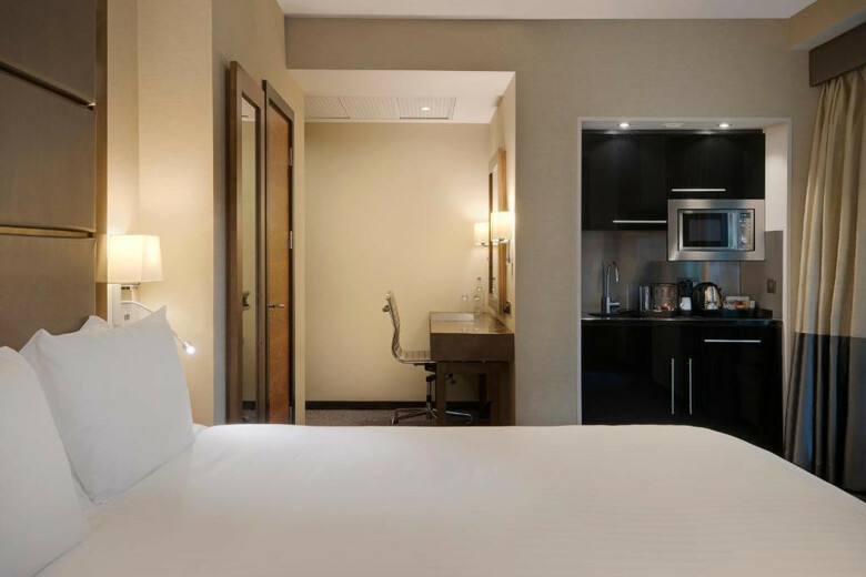 Leonardo Royal Hotel London St Paul's