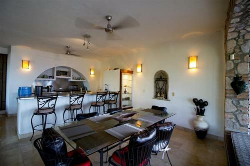 Condo-campanario-701-a-ph
