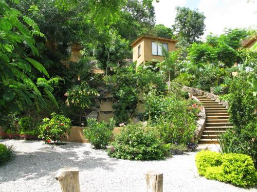Posada Caba�as El Nido De La Huilota
