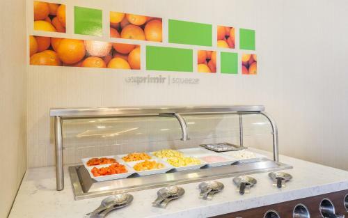 Hotel Hampton Inn By Hilton Tijuana