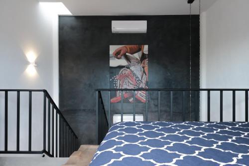 Gallo Azul, Downtown Loft Style Apartment