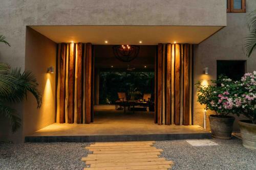 Hotel Lo Sereno - Casa De Playa