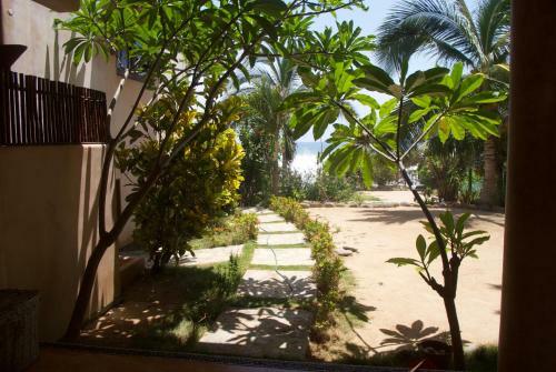 Beautiful Beachfront Estate In Troncones