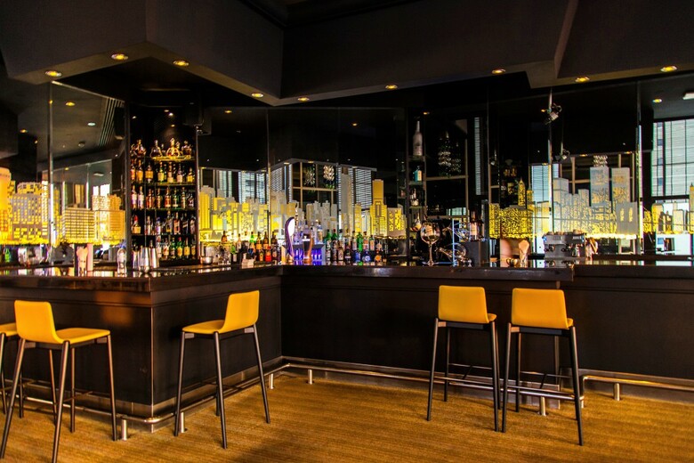 Radisson Blu Hotel, Dubai Deira Creek