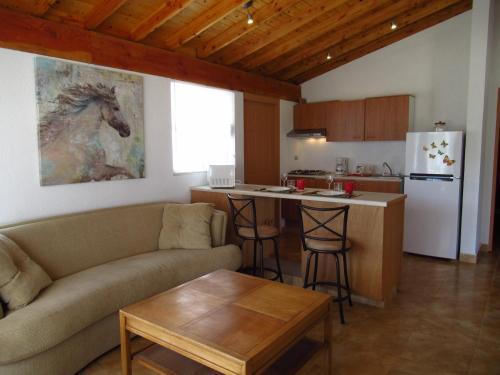 Agroturismo Little Nest En Rancho El Rossinyol