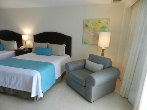 Astur Hotel & Residence