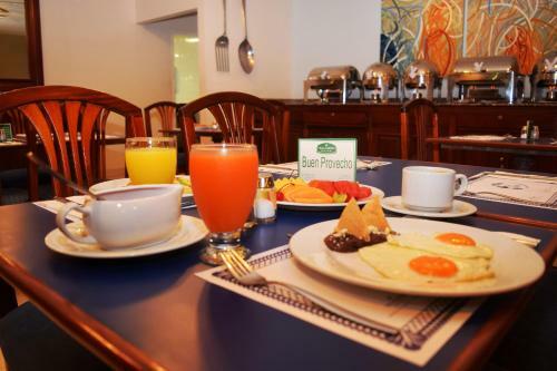 Astur Hotel & Residence