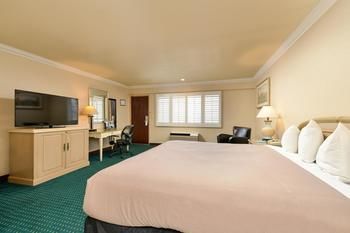 Hotel Americas Best Value Inn & Suites