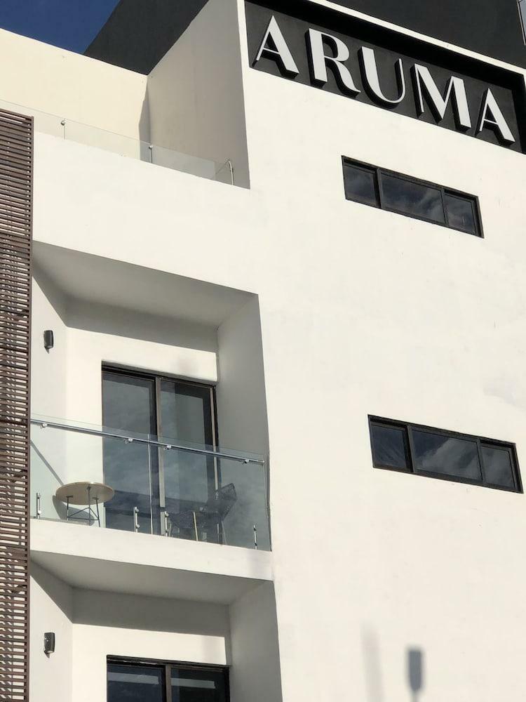 Sasha Hotel