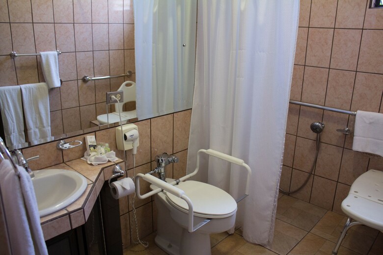 Hotel Adventure Inn