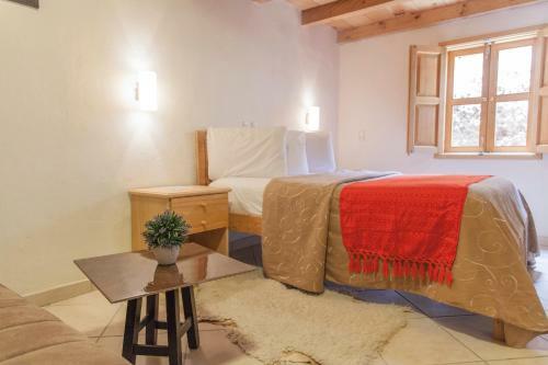 Hotel Adobe Y Teja