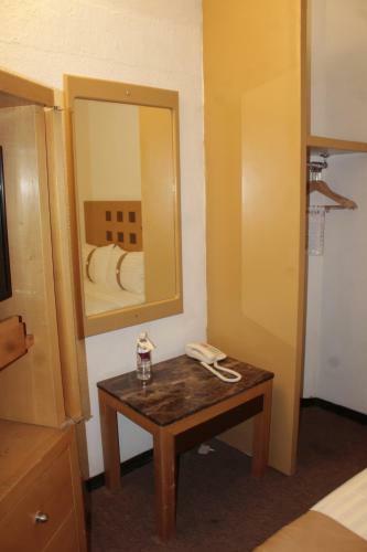 Hotel Napoles