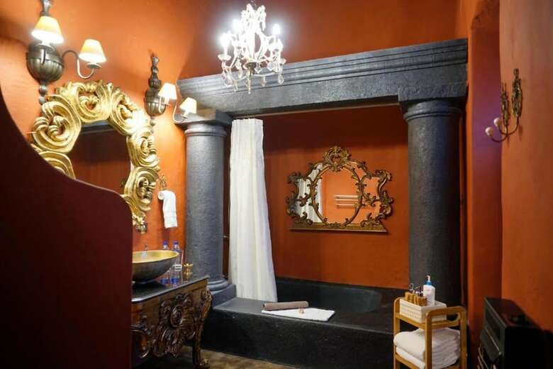 Hotel Villa Zacateros Luxury Historic