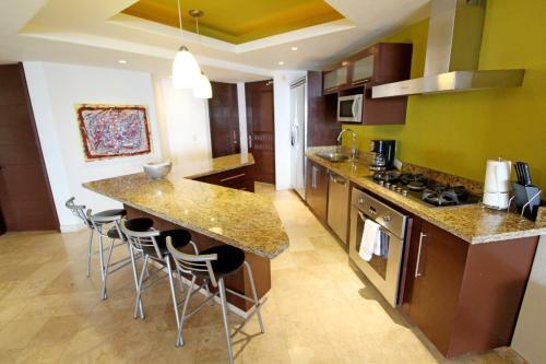 Hotel Punta Mita Luxury Beachfront Condo