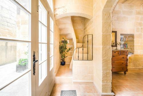 Villa Girardu Holiday Home