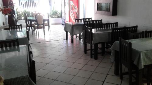 Hostal Hospedaje Altamira