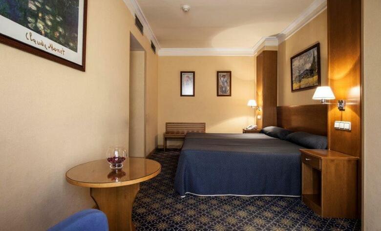 Hotel Crisol Almeria