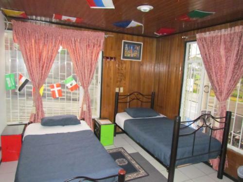 Hostal Como En Casa