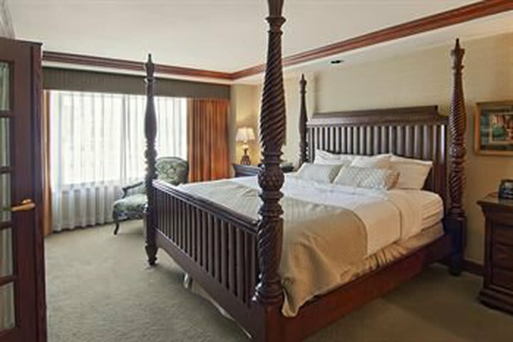 Hotel Embassy Suites Charleston