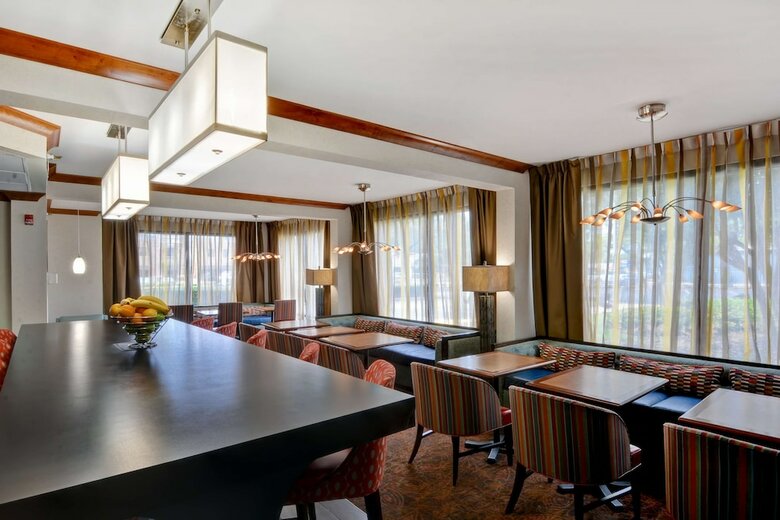 Hotel Hampton Inn Memphis - Poplar