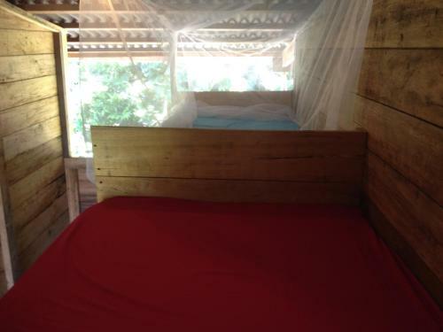 Hostal The Pelican House Hostel