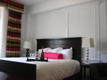 Hotel Gibbs Dowtown Riverwalk