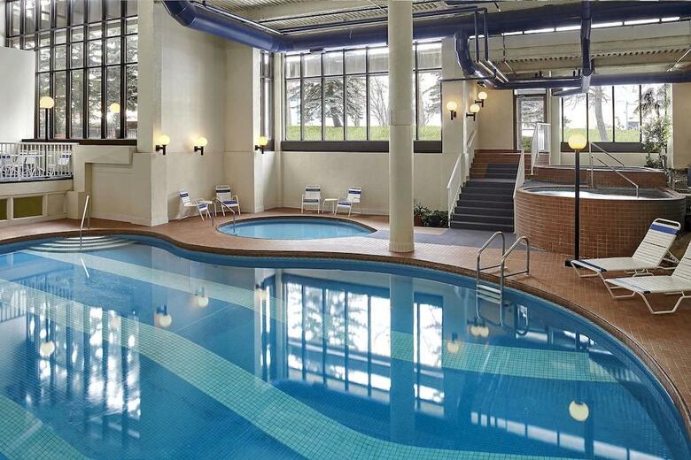 Hotel Sheraton Cavalier Calgary