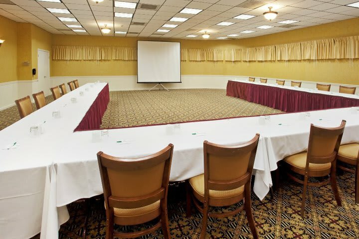 Hotel Holiday Inn Rancho Cordova