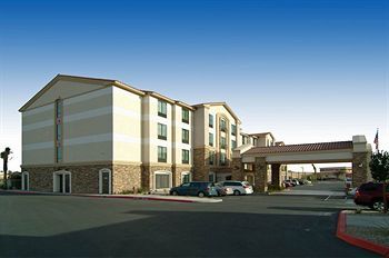 Hotel Comfort Inn & Suites