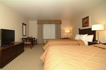 Hotel Comfort Inn & Suites