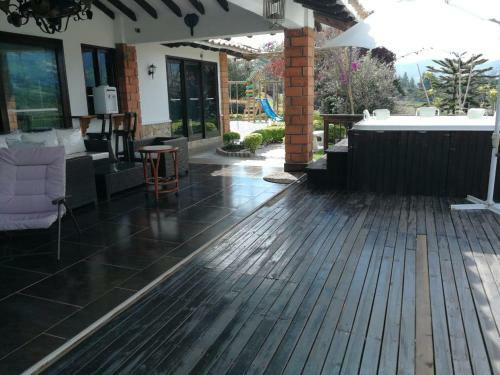 Casa De Campo,el Pe�ol,guatape