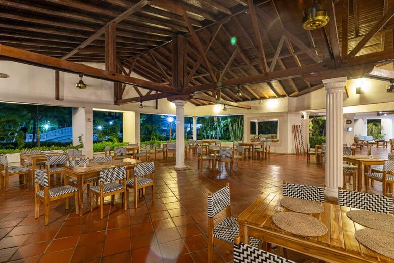 Hotel Cocoliso Resort