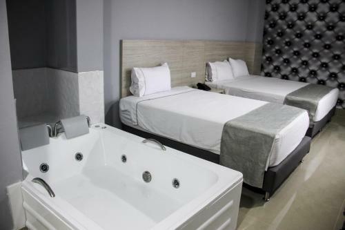 Hotel Lleras Express