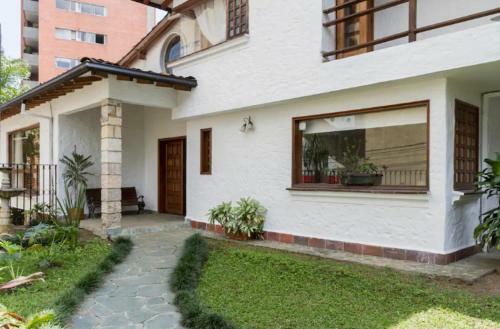 Luxury Villa In Provenza